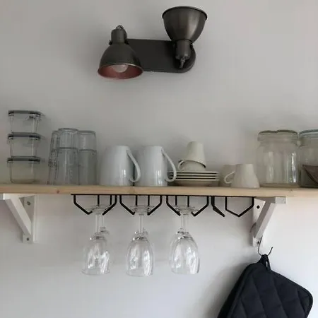 Gabae, Les Volets Gris, 3 Personnes, Jardin Et Piscine Puyravault (Charente-Maritime)