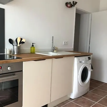 Casa de Férias Gabae, Les Volets Gris, 3 Personnes, Jardin Et Piscine Puyravault (Charente-Maritime)